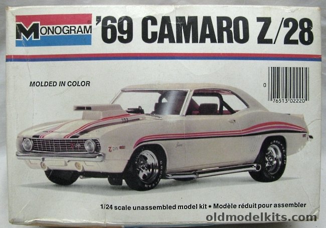 Monogram 1/24 1969 Chevrolet Camaro Z/28 (Z28), 2220 plastic model kit